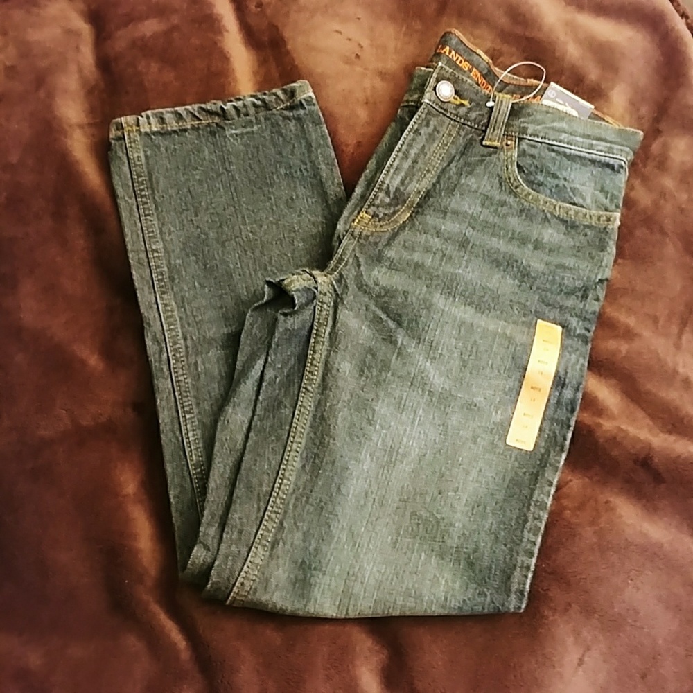 NWT. Lands' End boy's jeans. Classic straight 12